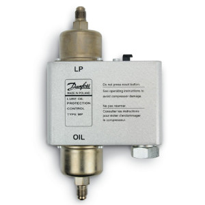 Danfoss 060B200391 Control de Diferencial de Presion de Aceite MP54, Control de Diferenacial 9 Psi, Rango de Regulacion Baja Presion 29 inHg -175 psi, Tiempo de Retardo 120 Sec, 1/4 pulg Flare M, Identico 060B200366
