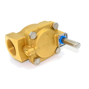 Danfoss 032U7536 Solenoid Valve EV220B, 1-1/2 in, NPT, NC, 2 Way