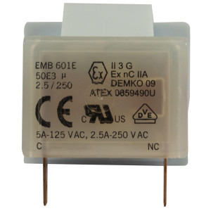 Whirlpool W11384469 Switch interruptor de Luz Refrigerador
WP1118894 W10656773
