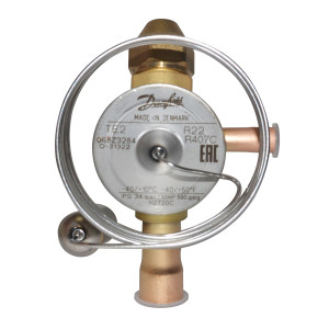Danfoss 068Z3284 1/4 - 5.5TR Expansion Valve Body, TE 2, R22,R407C, 3/8x1/2 in, Flare x ODF, External Equalized, Bi-Flow, -40 to 50 F, Capacity determined by Orifice size Sold Separately, Identical Product 068Z3333