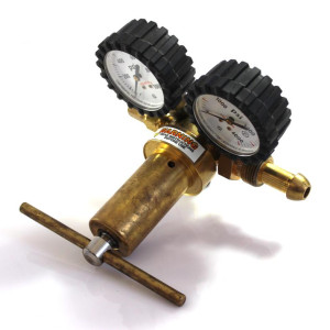Uniweld RHP800 Nitrogen Regulator 0-800 psig, replaces RHP500 and RHP750 Uniweld RHP800 Nitrogen Regulator 0-800 psig, replaces RHP500 and RHP750