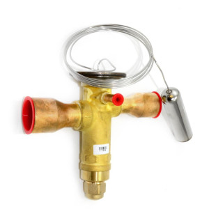 Danfoss 067N3039 46TR Thermostatic expansion valve, TGE, R410A, 1-1/8x1-3/8 in Solder, ODF, 1/4 in Externally equalized, Bi-flow, -15 to 50 F replaces 067N3019